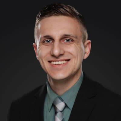 Headshot of Levi Lohmeyer